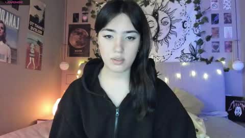 Snapshot of anisa_sweet chatting on January 19, 4:14 pm Anisa Moan from LovenseWet from Tip MenuOpen for Private online show from January 19, 4:14 pm