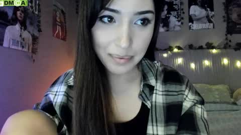 Snapshot of anisa_sweet chatting on September 18, 5:22 am Anisa Moan from LovenseWet from Tip MenuOpen for Private online show from September 18, 5:22 am