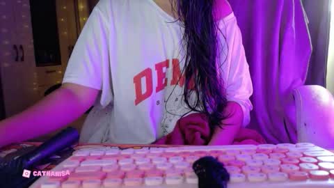 Anisahade online show from February 18, 3:45 pm