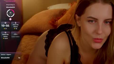 Anita online show from November 22, 1:37 am