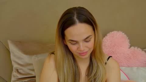 AnitaVenture online show from November 9, 5:11 am