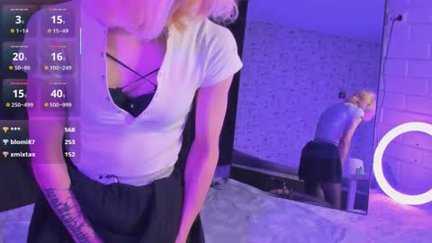 Angel online show from October 18, 6:56 pm