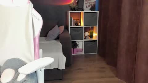 AnnaThe next stream is tomorrow online show from October 21, 3:00 am