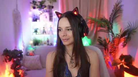 x Anna Leah x online show from July 28, 6:42 pm