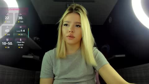 Anna online show from January 9, 1:22 am