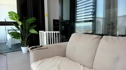 Anna online show from September 24, 3:24 am