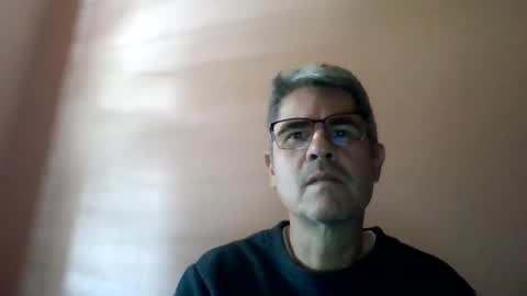 Lucas online show from September 17, 2:20 pm