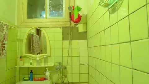 anna_sherer online show from December 15, 10:18 am