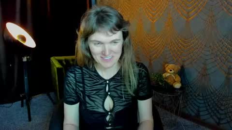 Annabel online show from May 17, 10:46 am