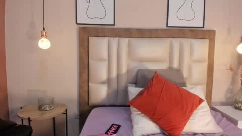AnnaBrooks online show from May 30, 1:59 am