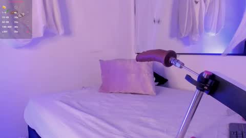 Anna online show from November 1, 1:43 pm