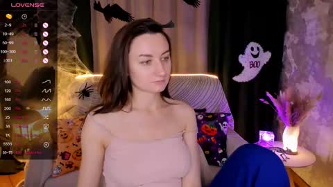 Snapshot of annacooleman_ chatting on October 21, 2:27 am Anna online show from October 21, 2:27 am