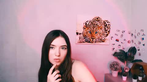 Anna online show from March 6, 2:27 pm