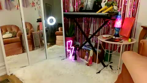 Snapshot of annadelrae444 chatting on October 5, 1:25 am annadelrae444 online show from October 5, 1:25 am