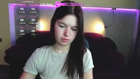 Anna online show from April 4, 5:14 am