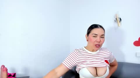 Annalu online show from February 15, 1:19 am