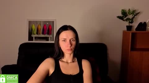 Anna online show from February 28, 1:04 pm