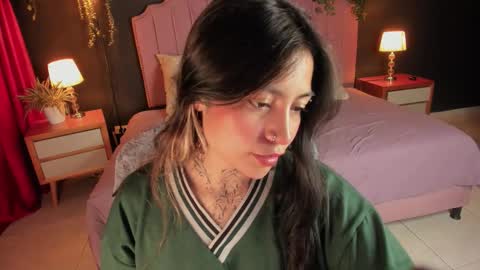 anne_cherrydh online show from December 23, 5:02 am