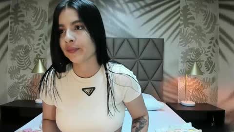 Anne online show from February 2, 3:04 am