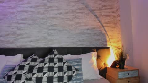 Anneth online show from March 31, 7:36 pm