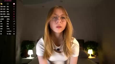 Eva online show from November 17, 5:37 pm