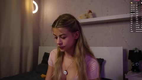 Anne online show from September 13, 7:16 pm