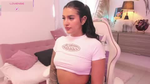 Angel online show from April 18, 6:10 pm