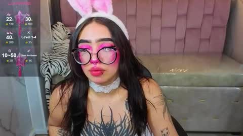 Anni acker b online show from November 28, 4:53 am