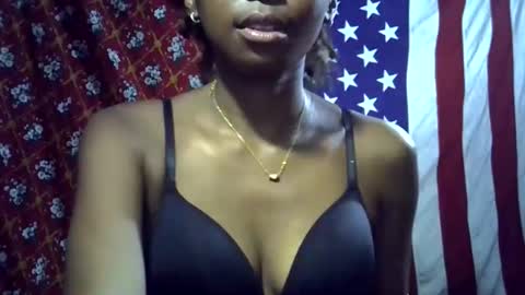 Annie online show from February 2, 8:38 pm