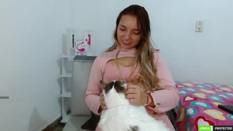Snapshot of annie_che77y chatting on October 23, 4:36 am annie cherry independent model online show from October 23, 4:36 am