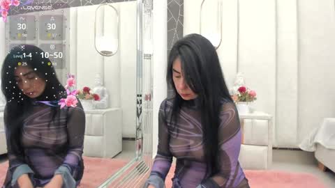 im annie   online show from April 13, 12:53 pm