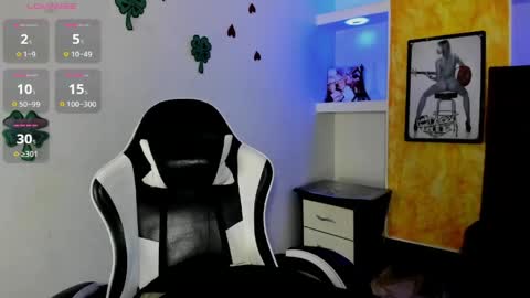 Anniee online show from April 16, 12:49 pm