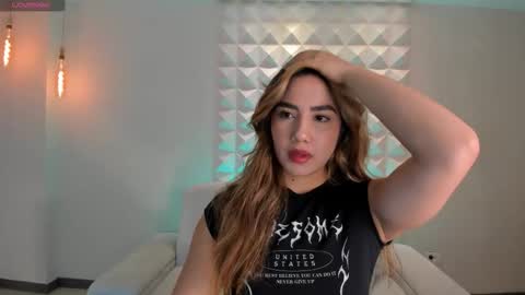 Annie Monroe online show from March 8, 5:50 pm