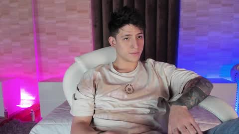 Annie  Alex online show from January 8, 2:35 pm