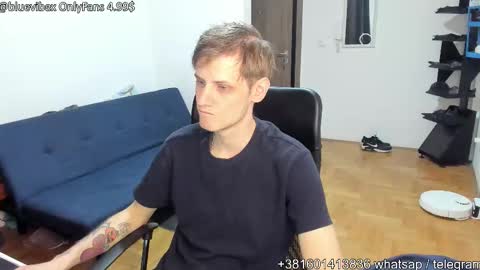    online show from October 4, 7:33 pm