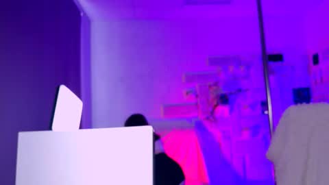 Ann Terry 3 online show from February 3, 8:18 am