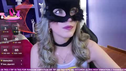 Anny online show from October 31, 1:00 pm