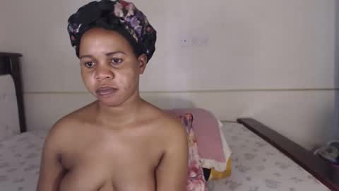 Anny online show from April 7, 2:08 pm