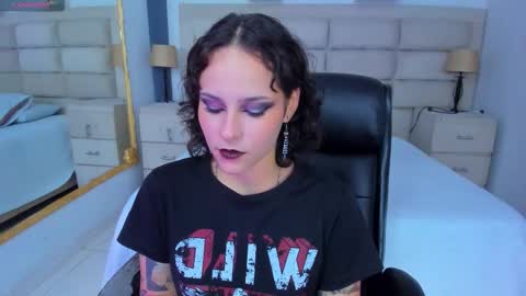 AnnyT online show from October 12, 8:54 pm