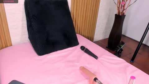 Annyy Ricee28 online show from February 22, 1:46 pm