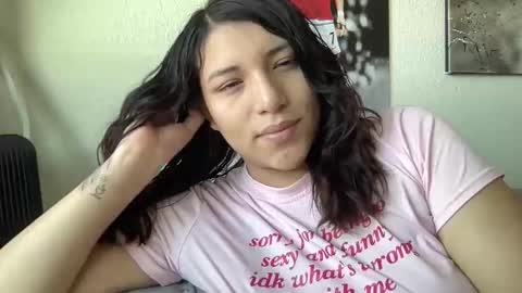 suzy online show from April 15, 6:22 pm