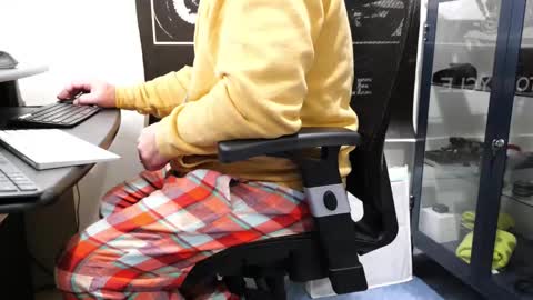 D online show from February 13, 2:31 pm