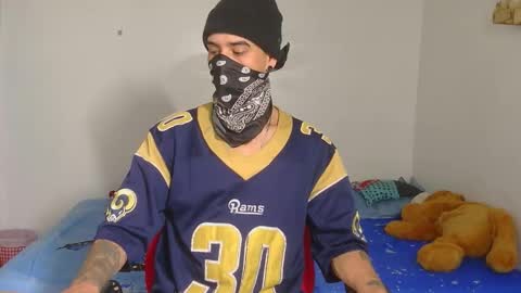 Anonymous online show from December 2, 3:27 am