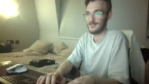 anonymousstoner58 online show from August 6, 12:41 am