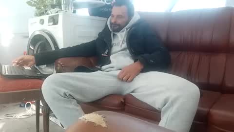 Lower chakra online show from January 18, 9:45 am