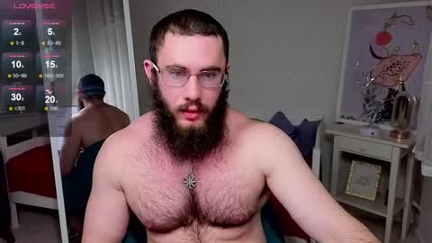 Ant online show from March 11, 6:33 pm