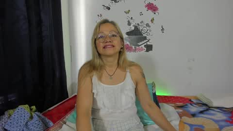 anthonela_mature_ online show from January 23, 5:10 pm