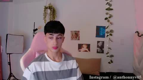 TONY NEW ACCOUNT online show from August 9, 8:02 pm
