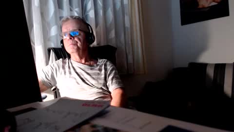 anton online show from June 10, 9:24 pm