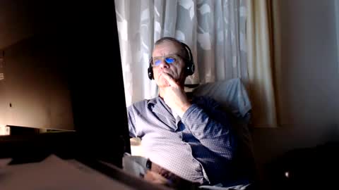 anton online show from February 2, 10:06 pm